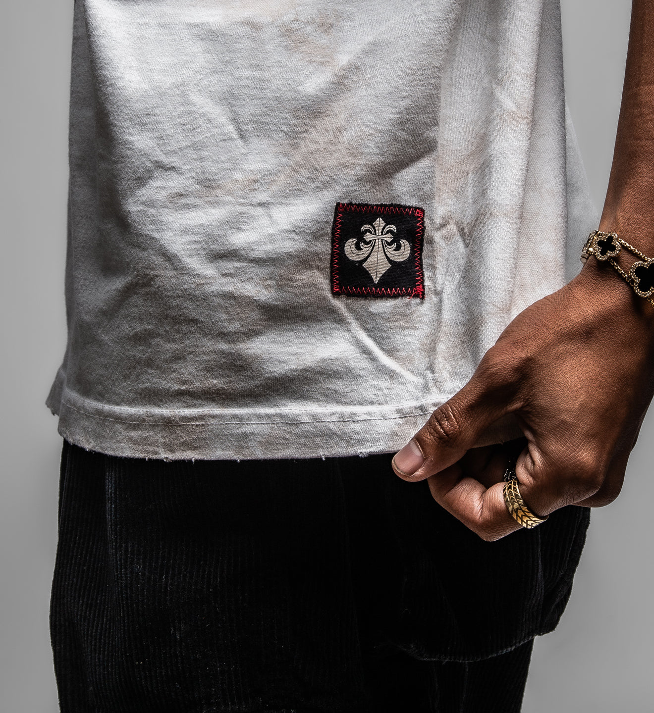 Cross Tee