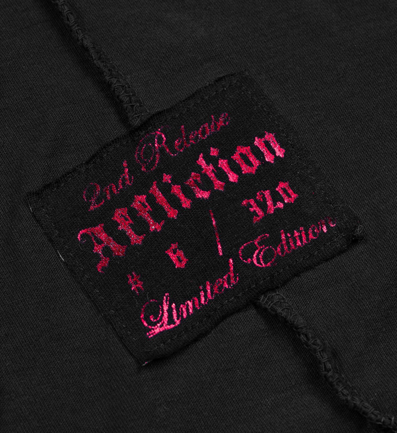 Knight Tee